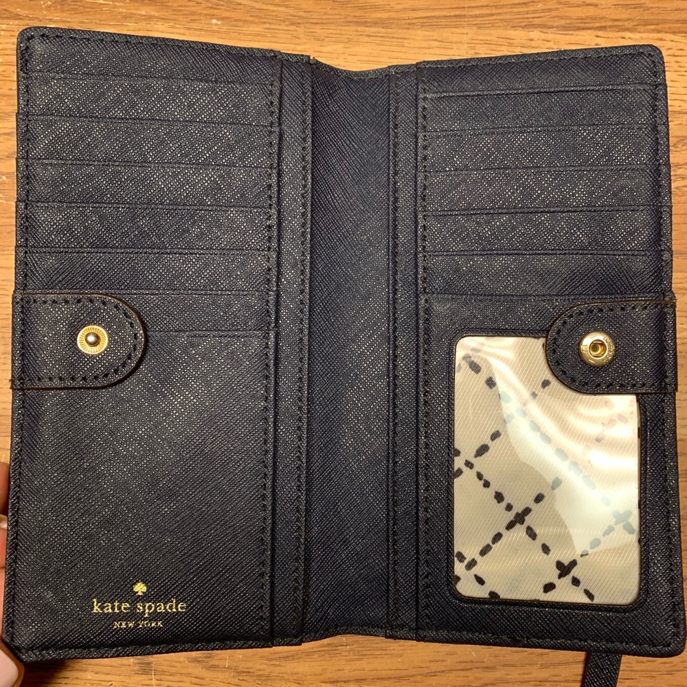 Kate Spade Wallet - Picture 3 of 4